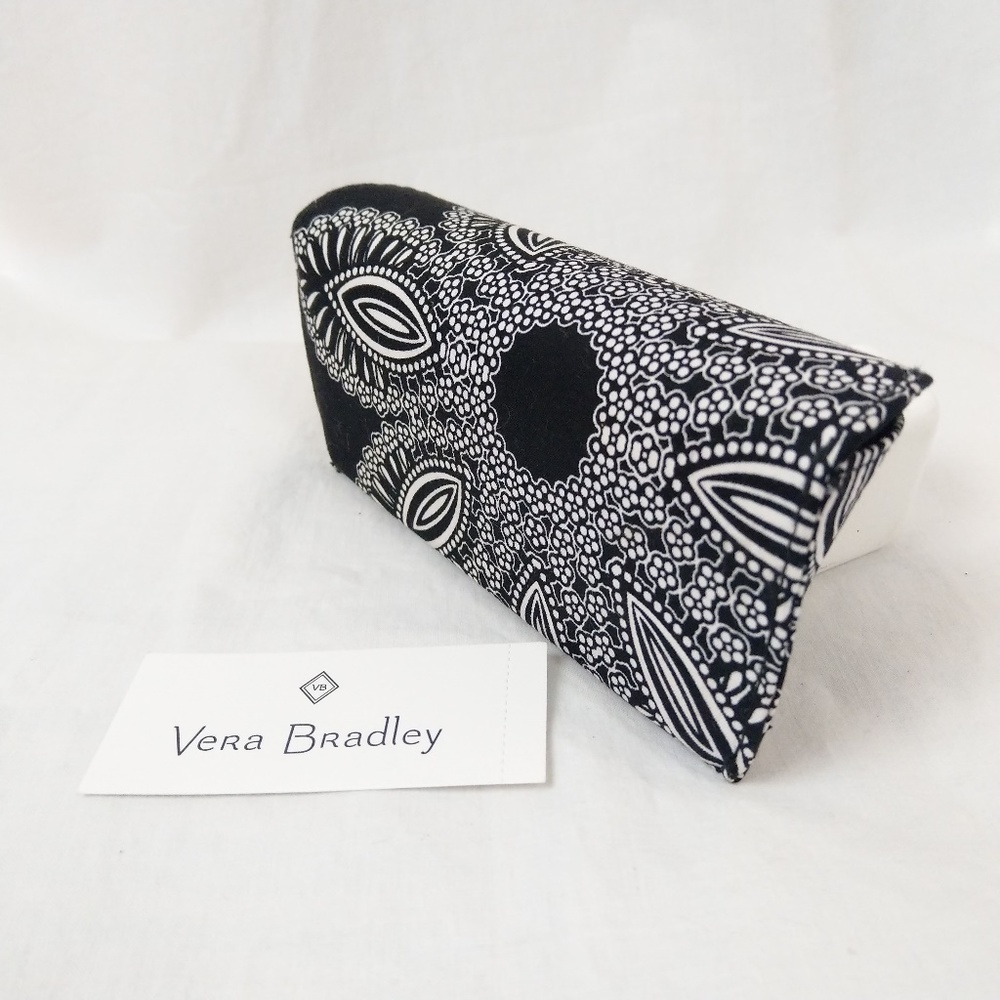 BNWT Vera Bradley Blanco Bouquet Eyeglasses Case - Picture 5 of 8